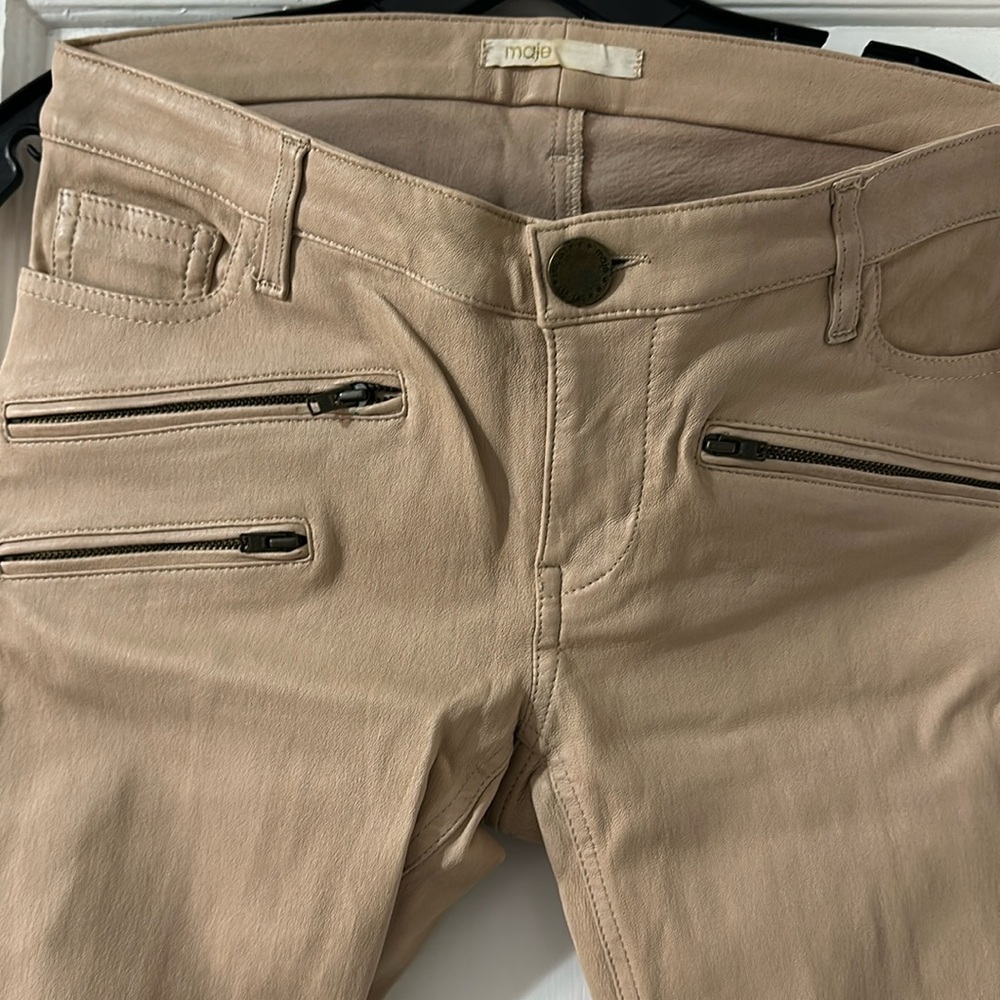 Maje
Leather slim pants
International